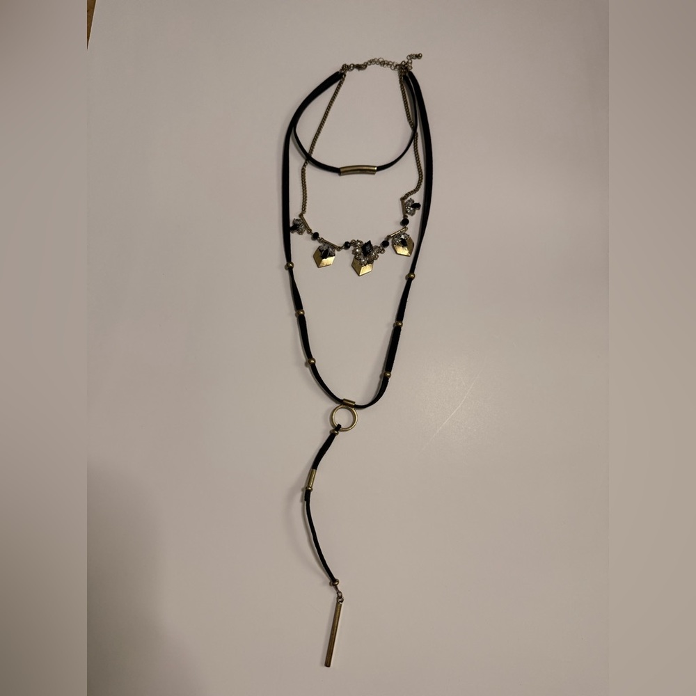 Elegant Black and Gold Layered Necklace